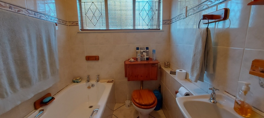 3 Bedroom Property for Sale in Wilgehof Free State